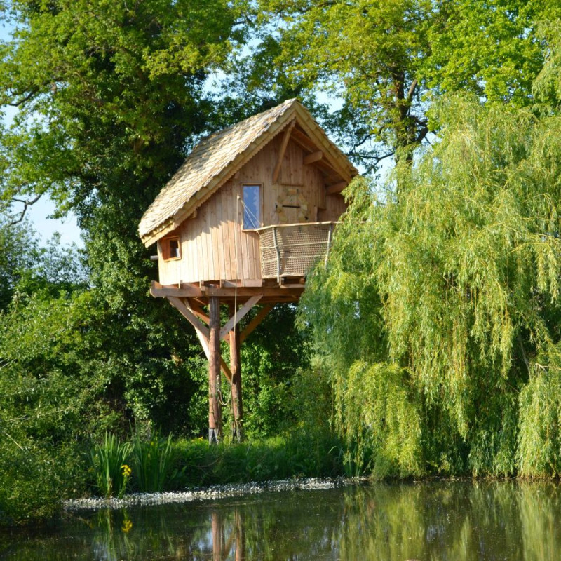 CABANES DE FRANCE