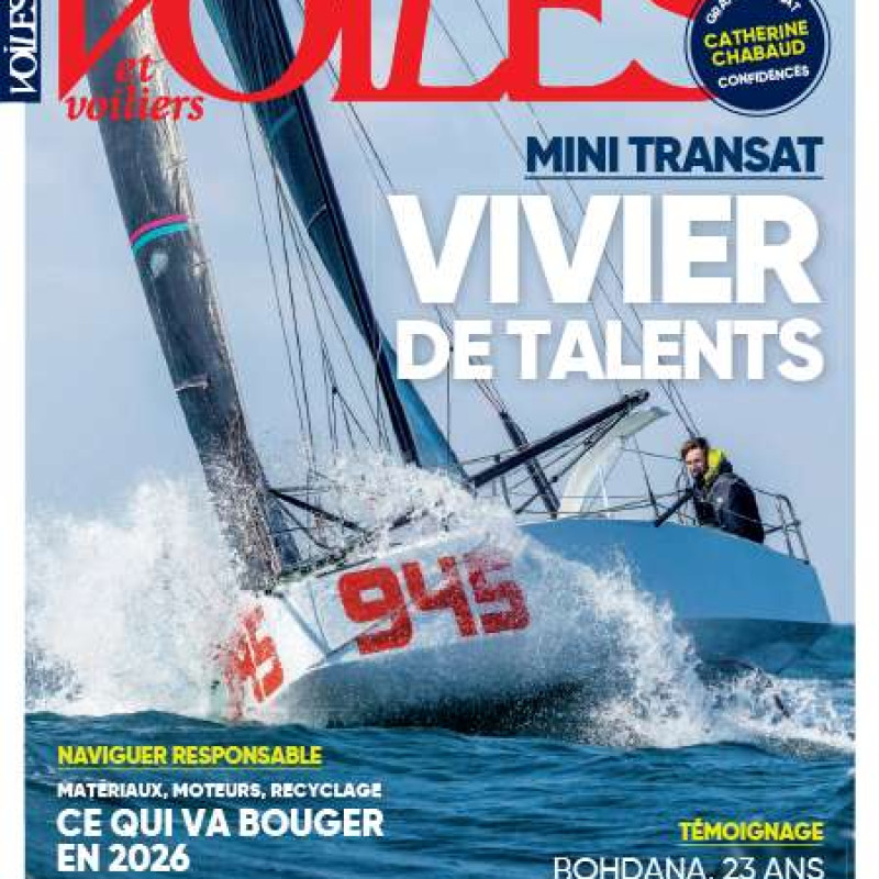 VOILES ET VOILIERS 